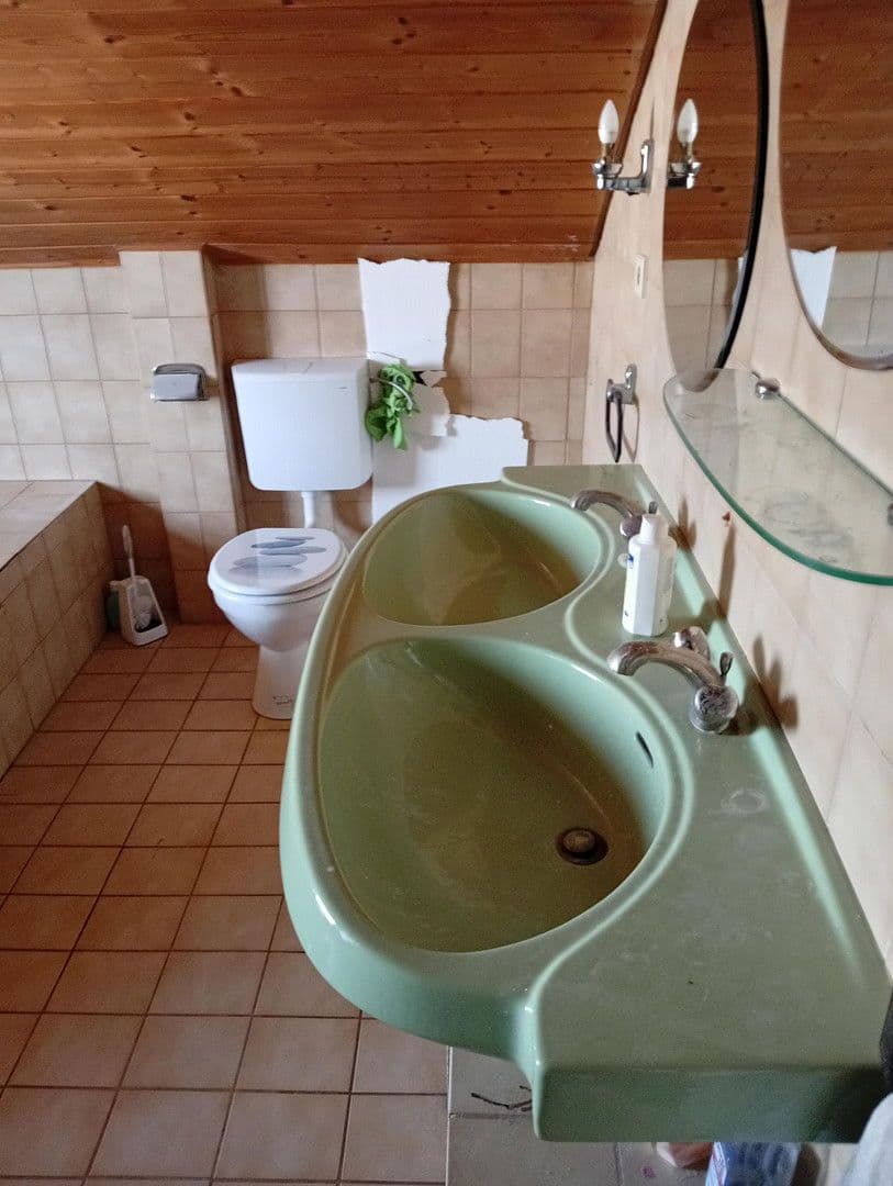 house for sale, 179 m², Neuenstadt am Kocher, Baden-Württemberg house for sale, 179 m², Neuenstadt am Kocher, Baden-Württemberg