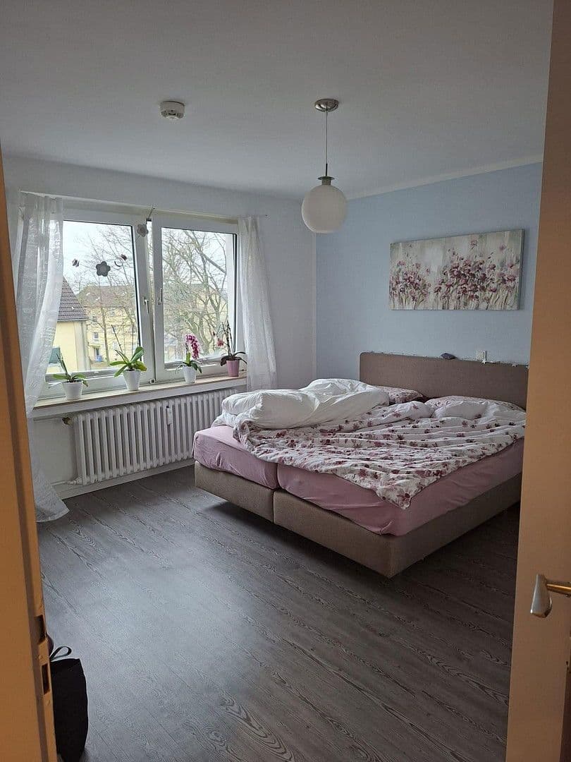 2 bedroom with open-plan kitchen flat to rent, 76 m², Werkerhofstr. 14, Heiligenhaus, North Rhine-Westphalia 2 bedroom with open-plan kitchen flat to rent, 76 m², Werkerhofstr. 14, Heiligenhaus, North Rhine-Westphalia