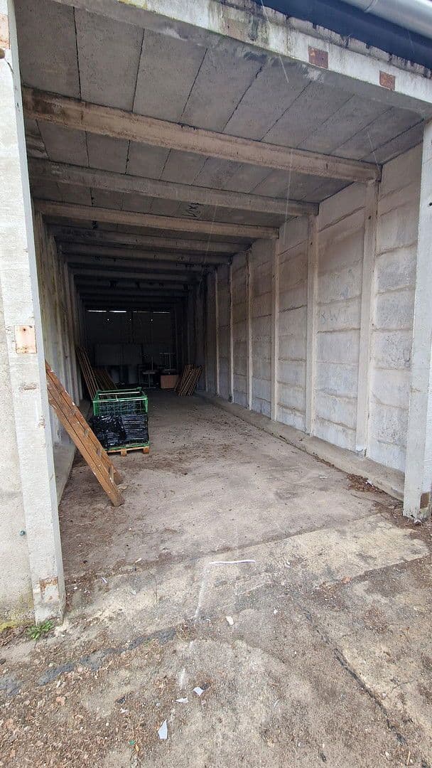 garage to rent, 100 m², Bad Belzig, Brandenburg garage to rent, 100 m², Bad Belzig, Brandenburg