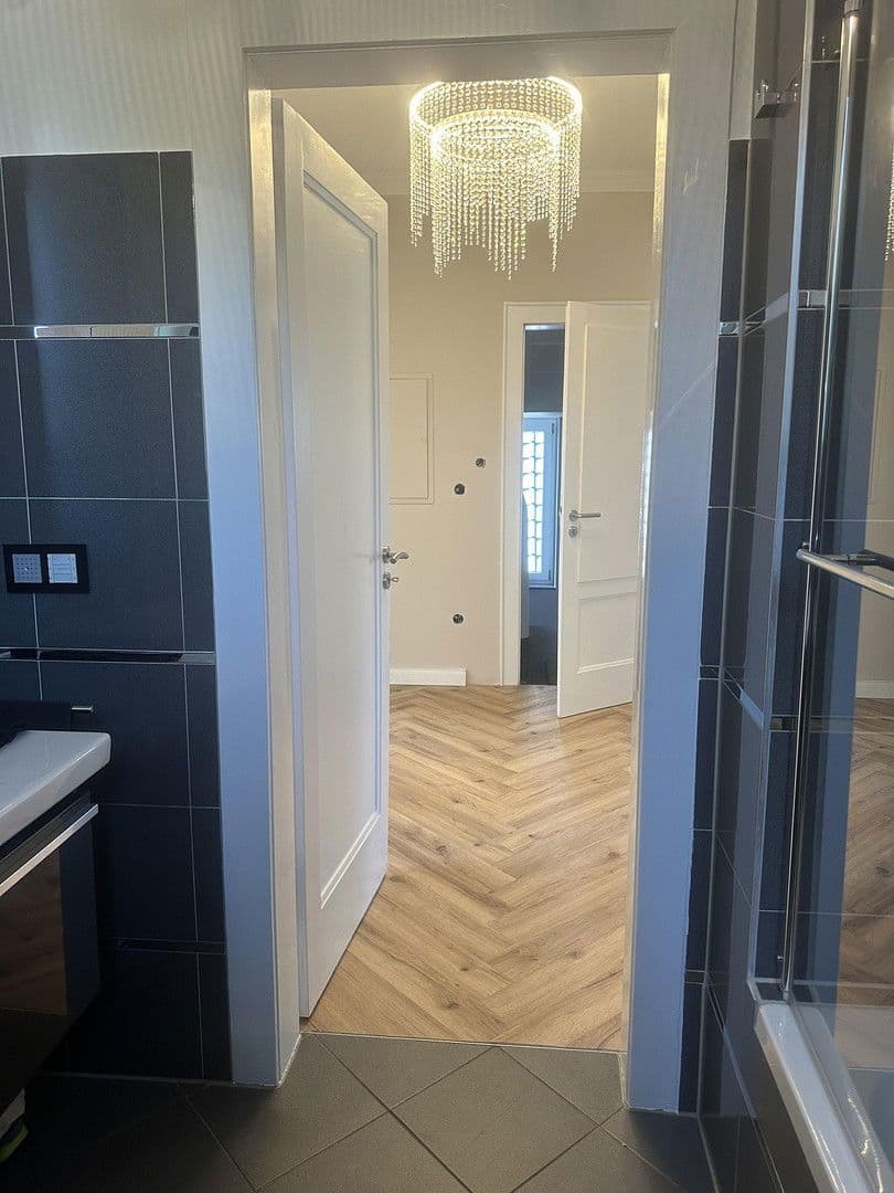 3 bedroom flat to rent, 85 m², Bergische-Landstr.262, Düsseldorf, North Rhine-Westphalia 3 bedroom flat to rent, 85 m², Bergische-Landstr.262, Düsseldorf, North Rhine-Westphalia