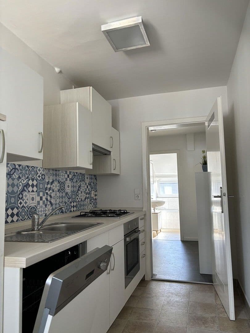 1 bedroom flat to rent, 43 m², Stuttgart, Baden-Württemberg 1 bedroom flat to rent, 43 m², Stuttgart, Baden-Württemberg