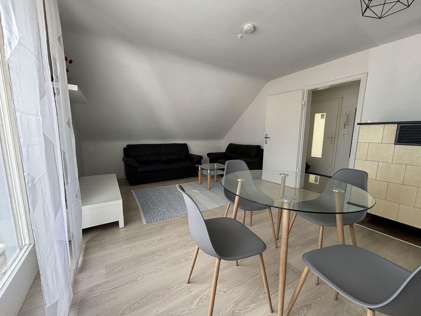 1 bedroom flat to rent, 43 m², Stuttgart, Baden-Württemberg 1 bedroom flat to rent, 43 m², Stuttgart, Baden-Württemberg