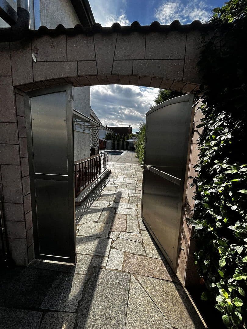 house for sale, 252 m², Mutterstadt, Rhineland-Palatinate house for sale, 252 m², Mutterstadt, Rhineland-Palatinate