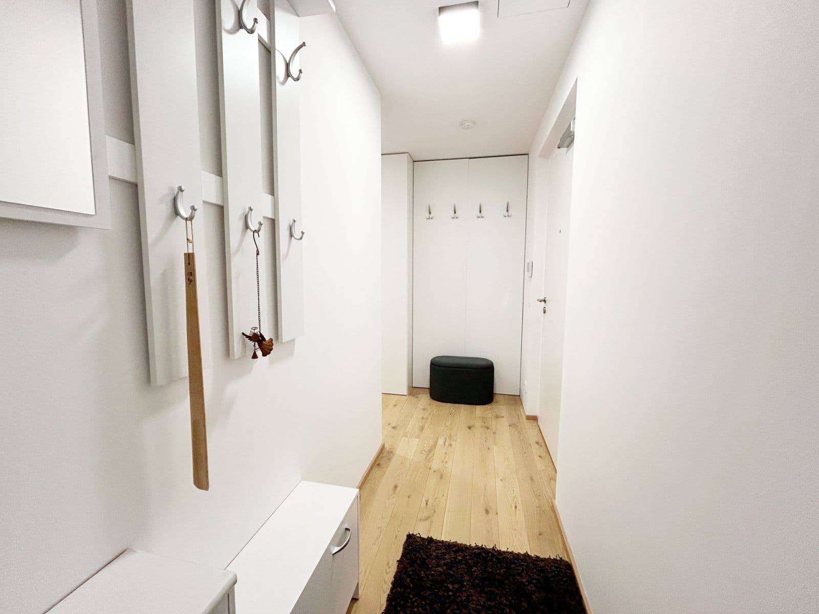 1 bedroom with open-plan kitchen flat to rent, 59 m², Sokolova, Prague, Prague 1 bedroom with open-plan kitchen flat to rent, 59 m², Sokolova, Prague, Prague