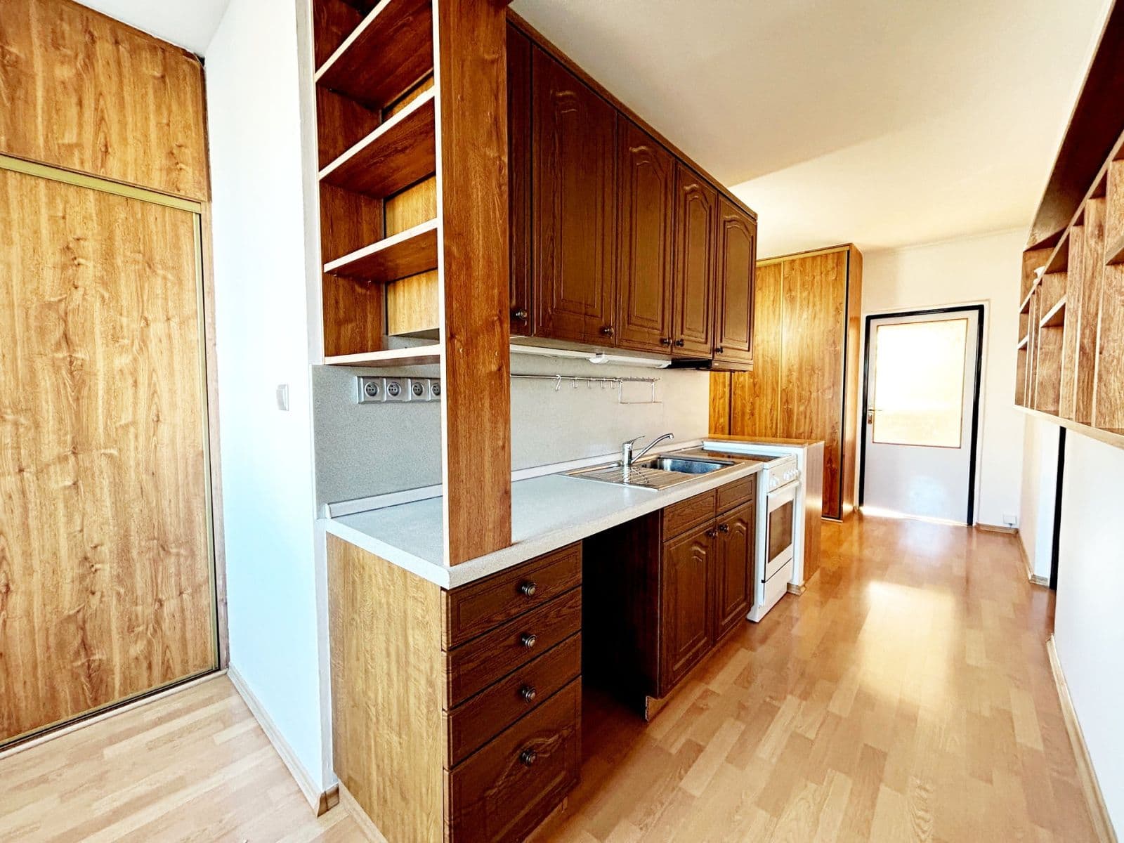 2 bedroom flat to rent, 63 m², Leopolda Peka, Říčany, Středočeský Region 2 bedroom flat to rent, 63 m², Leopolda Peka, Říčany, Středočeský Region