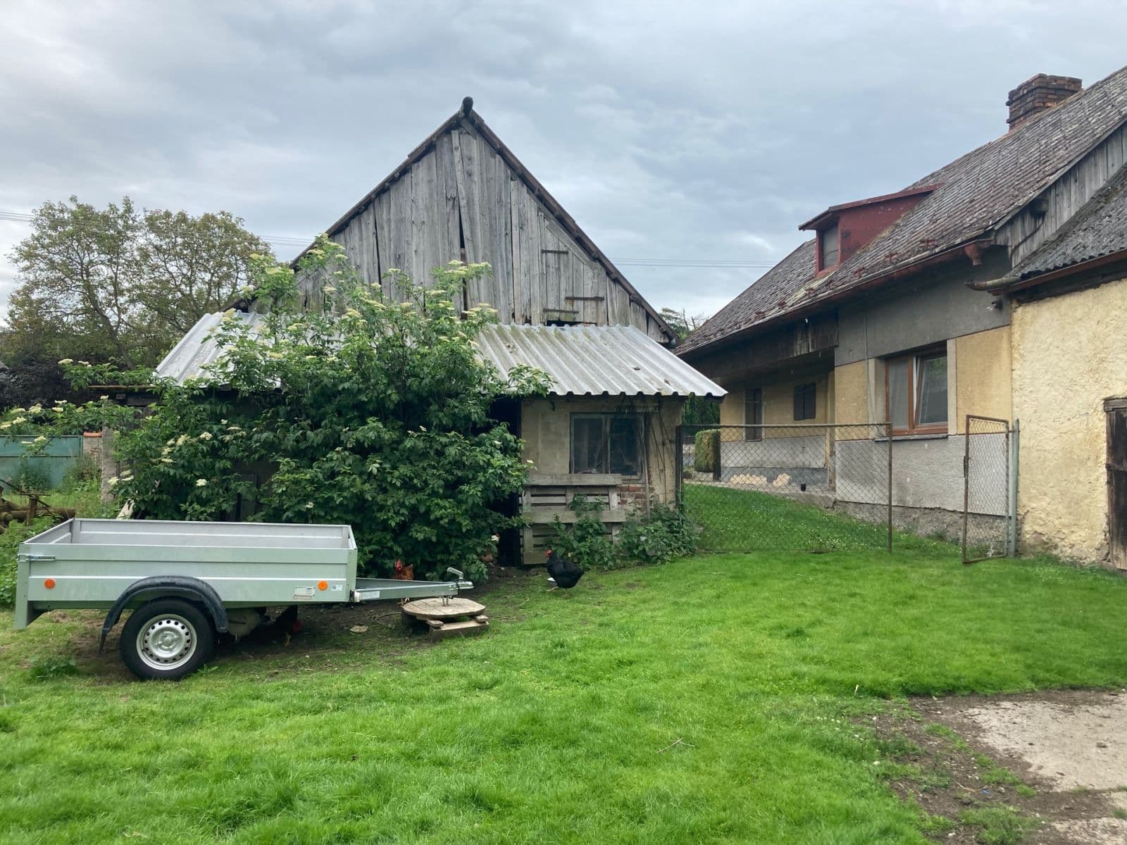 recreational property for sale, 900 m², Staňkovice, Středočeský Region recreational property for sale, 900 m², Staňkovice, Středočeský Region