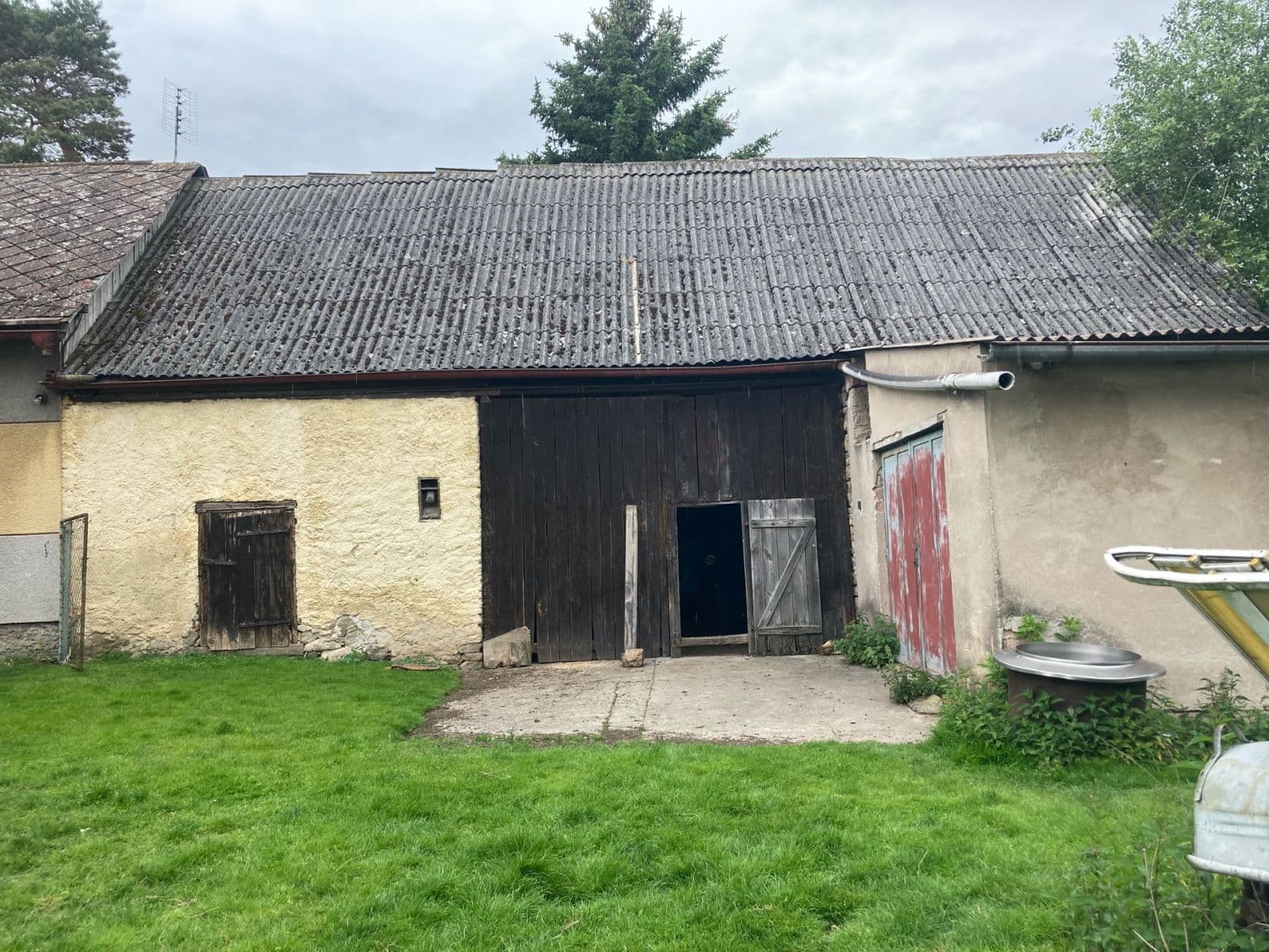 recreational property for sale, 900 m², Staňkovice, Středočeský Region recreational property for sale, 900 m², Staňkovice, Středočeský Region