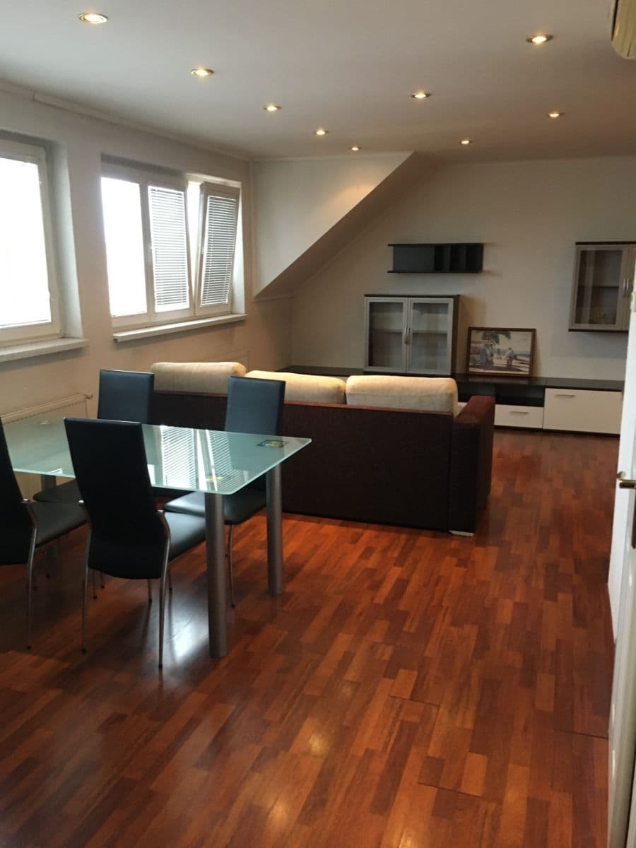 2 bedroom flat to rent, 65 m², Mickiewiczova, Bratislava - mestská časť Staré Mesto, Bratislavský Region 2 bedroom flat to rent, 65 m², Mickiewiczova, Bratislava - mestská časť Staré Mesto, Bratislavský Region