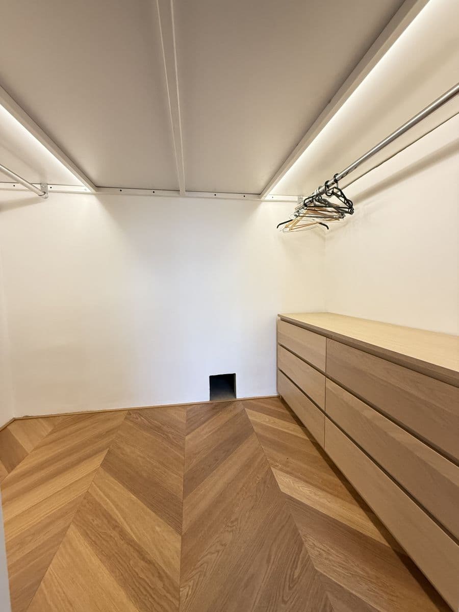 flat to rent, 46 m², Dvacátého Osmého Pluku, Prague, Prague flat to rent, 46 m², Dvacátého Osmého Pluku, Prague, Prague