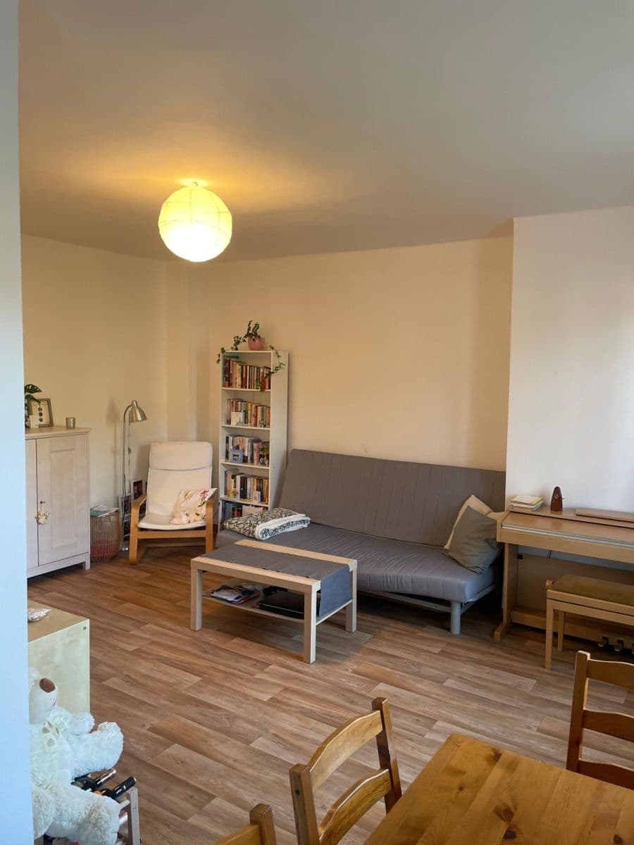 1 bedroom with open-plan kitchen flat to rent, 57 m², Nádražní, Vrané nad Vltavou, Středočeský Region 1 bedroom with open-plan kitchen flat to rent, 57 m², Nádražní, Vrané nad Vltavou, Středočeský Region