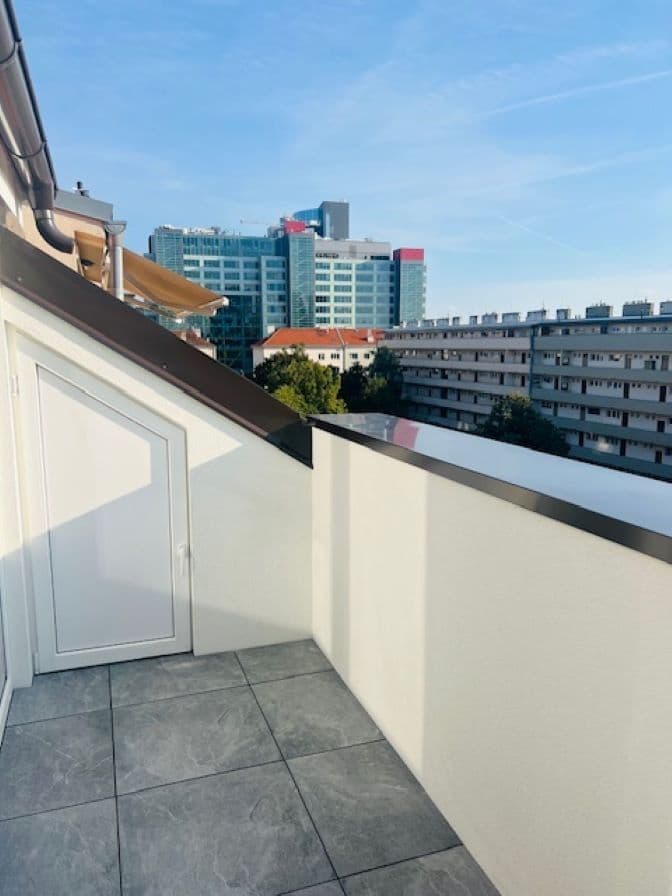 2 bedroom with open-plan kitchen flat to rent, 60 m², Budějovická, Prague, Prague 2 bedroom with open-plan kitchen flat to rent, 60 m², Budějovická, Prague, Prague