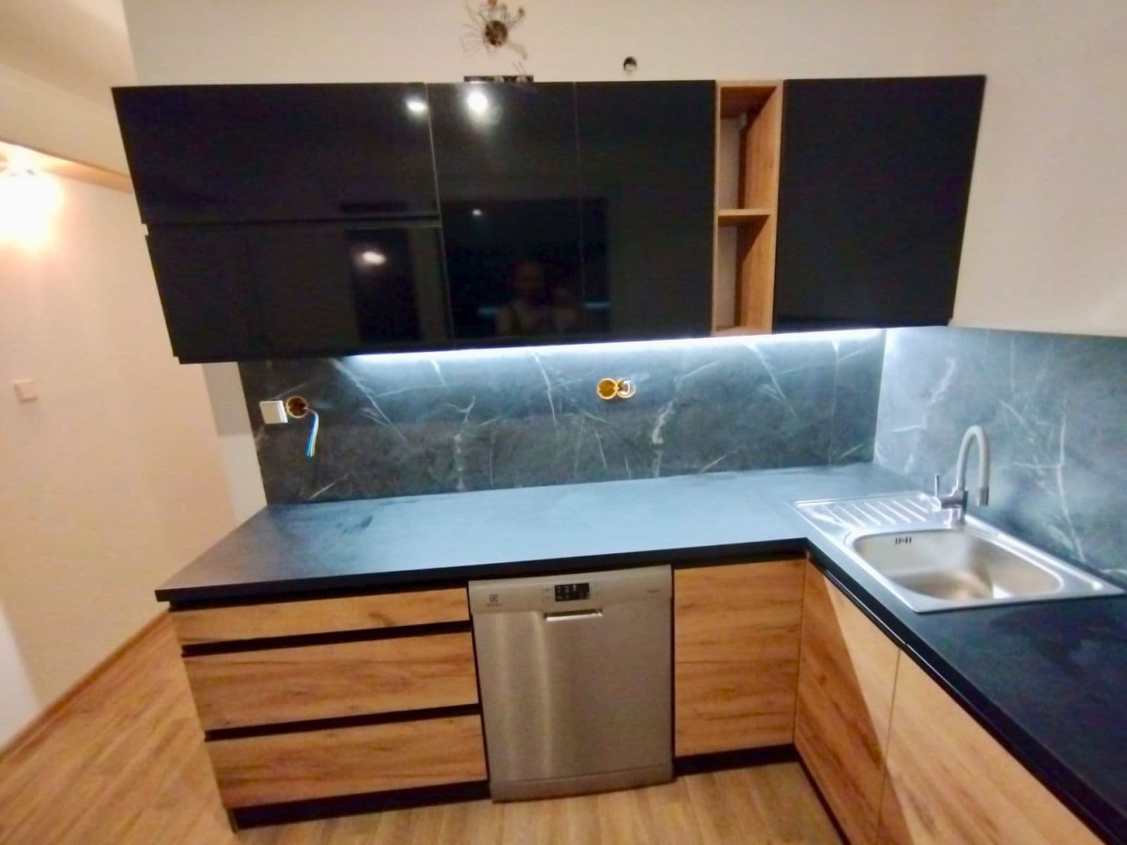 3 bedroom flat to rent, 74 m², Pod lipami, Jičín, Královéhradecký Region 3 bedroom flat to rent, 74 m², Pod lipami, Jičín, Královéhradecký Region