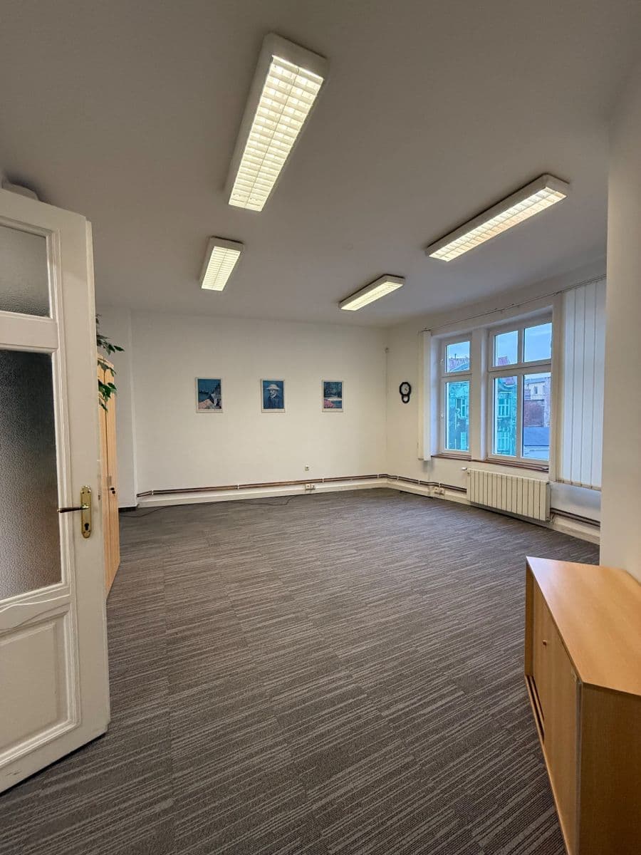 office to rent, 188 m², Na Hradbách, Ostrava, Moravskoslezský Region office to rent, 188 m², Na Hradbách, Ostrava, Moravskoslezský Region