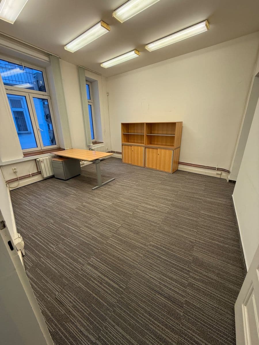 office to rent, 188 m², Na Hradbách, Ostrava, Moravskoslezský Region office to rent, 188 m², Na Hradbách, Ostrava, Moravskoslezský Region