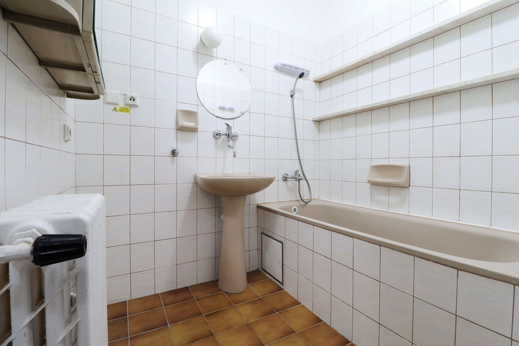 2 bedroom flat to rent, 49 m², Pod Krocínkou, Prague, Prague 2 bedroom flat to rent, 49 m², Pod Krocínkou, Prague, Prague