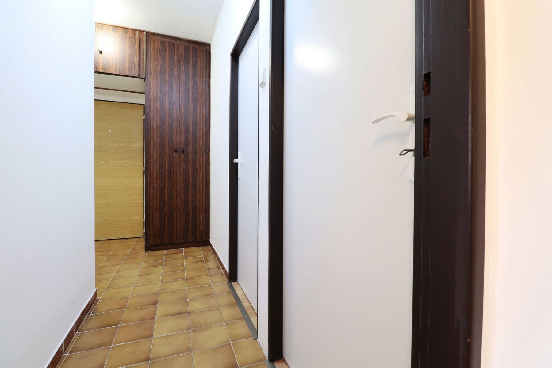 2 bedroom flat to rent, 49 m², Pod Krocínkou, Prague, Prague 2 bedroom flat to rent, 49 m², Pod Krocínkou, Prague, Prague