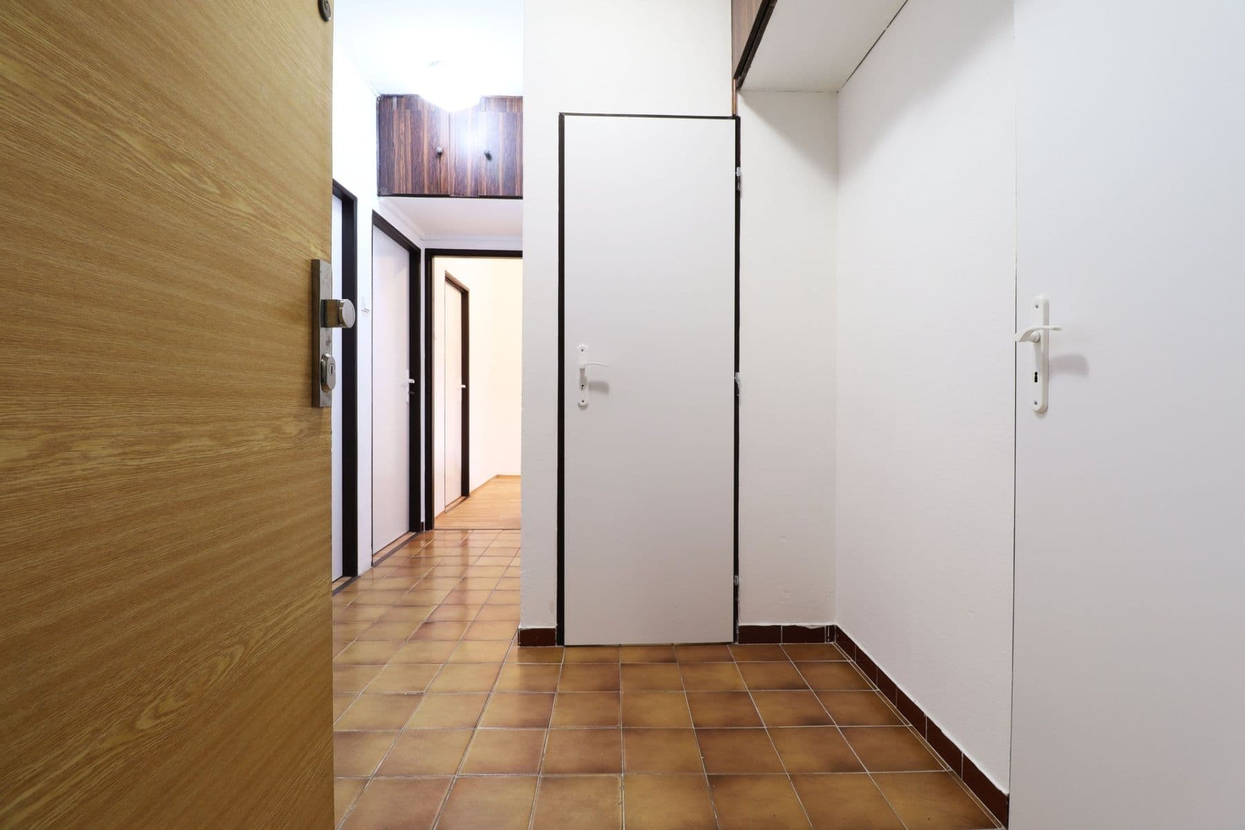 2 bedroom flat to rent, 49 m², Pod Krocínkou, Prague, Prague 2 bedroom flat to rent, 49 m², Pod Krocínkou, Prague, Prague