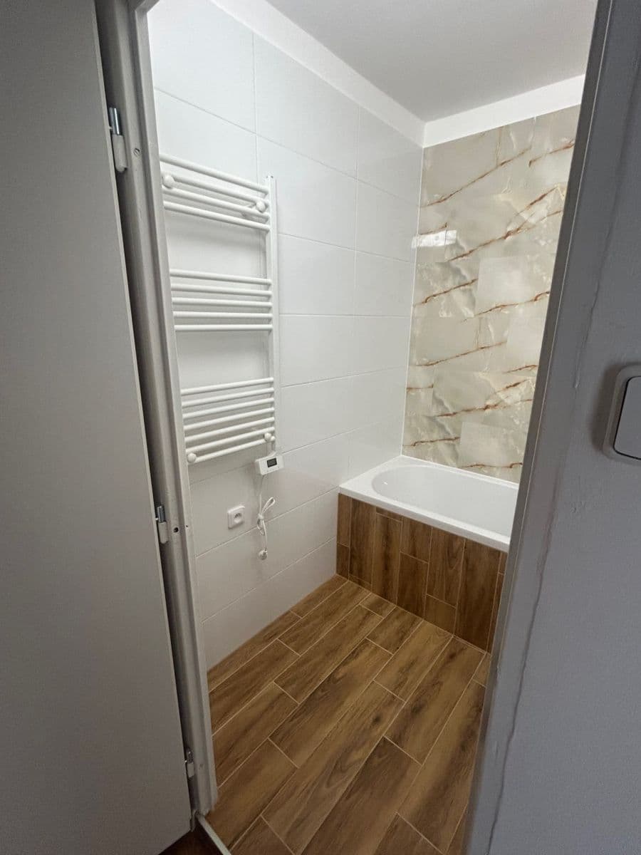 2 bedroom flat to rent, 58 m², Husova, Varnsdorf, Ústecký Region 2 bedroom flat to rent, 58 m², Husova, Varnsdorf, Ústecký Region