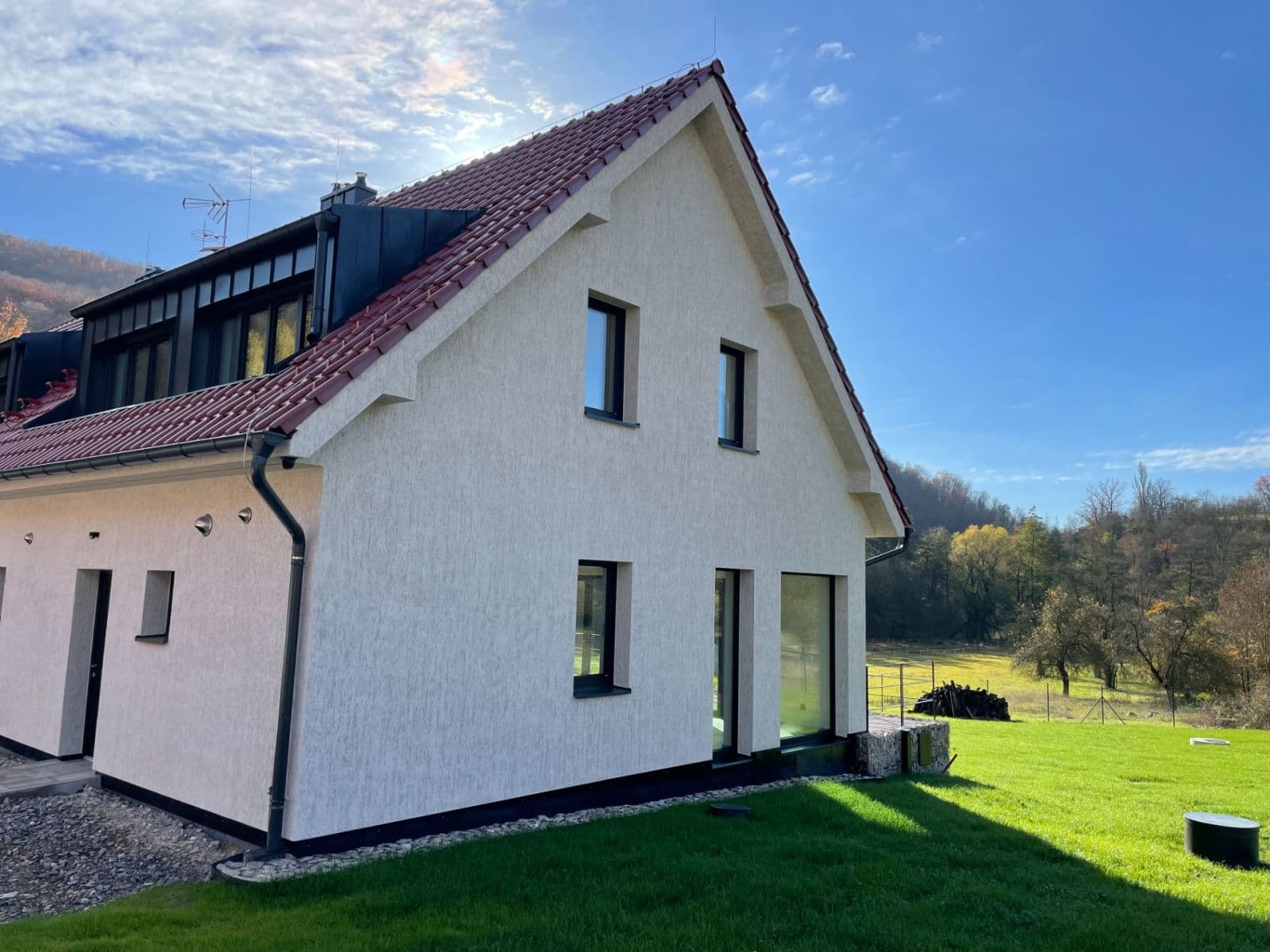 house for sale, 116 m², V Lukách, Beroun, Středočeský Region house for sale, 116 m², V Lukách, Beroun, Středočeský Region