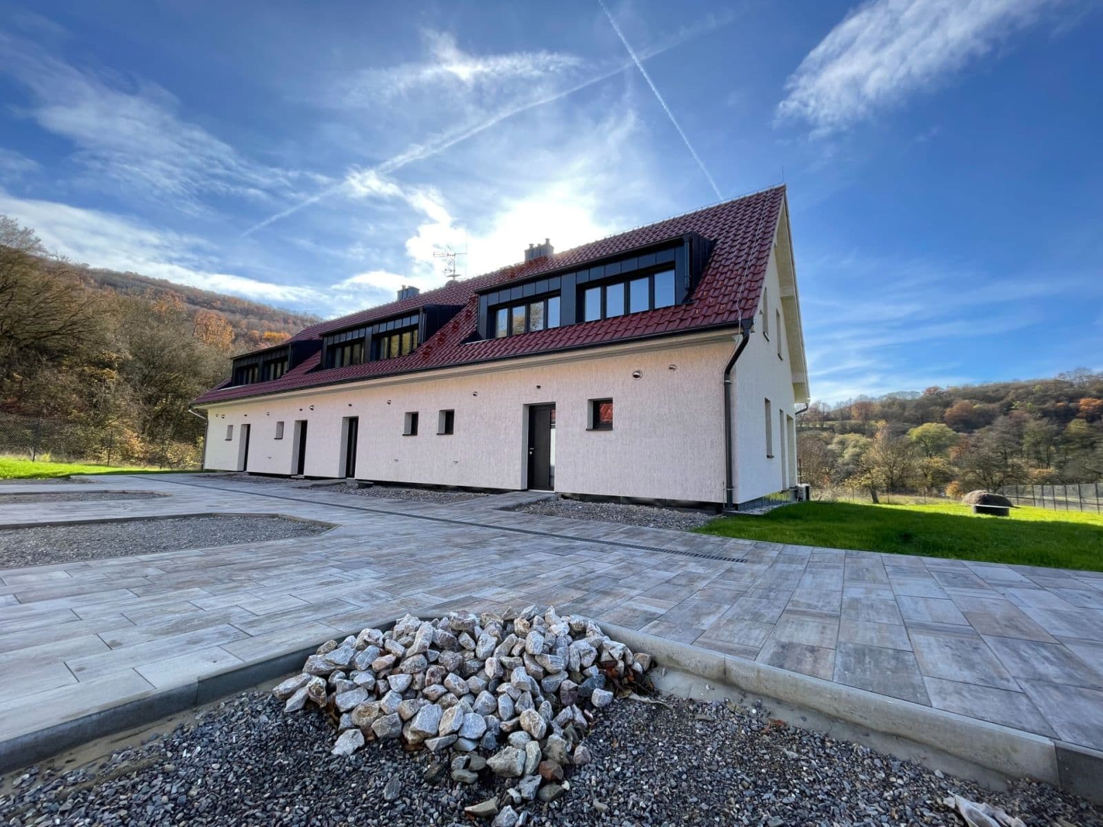 house for sale, 116 m², V Lukách, Beroun, Středočeský Region house for sale, 116 m², V Lukách, Beroun, Středočeský Region