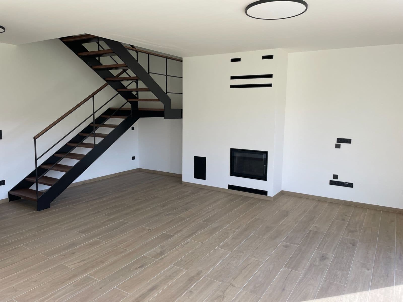 house for sale, 116 m², V Lukách, Beroun, Středočeský Region house for sale, 116 m², V Lukách, Beroun, Středočeský Region