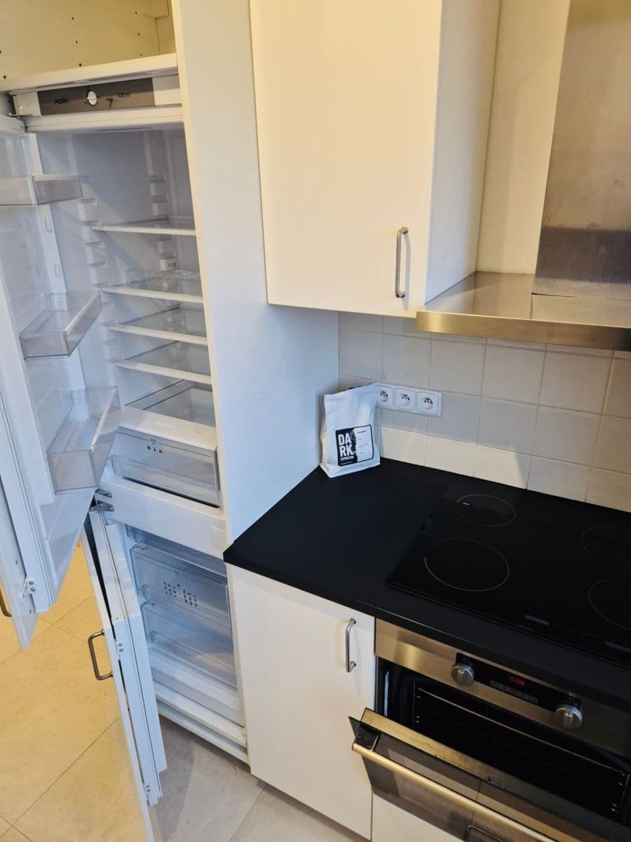 2 bedroom flat to rent, 56 m², Klostermannova, Prague, Prague 2 bedroom flat to rent, 56 m², Klostermannova, Prague, Prague