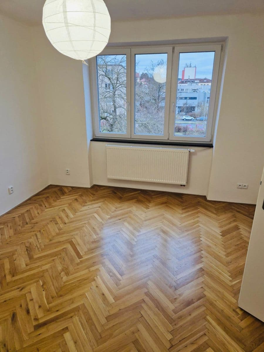 2 bedroom flat to rent, 56 m², Klostermannova, Prague, Prague 2 bedroom flat to rent, 56 m², Klostermannova, Prague, Prague