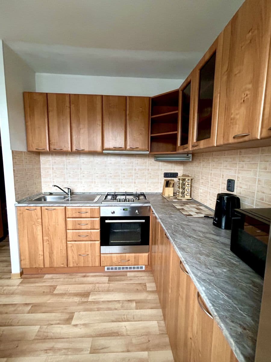 1 bedroom flat to rent, 32 m², Štouračova, Brno, Jihomoravský Region 1 bedroom flat to rent, 32 m², Štouračova, Brno, Jihomoravský Region