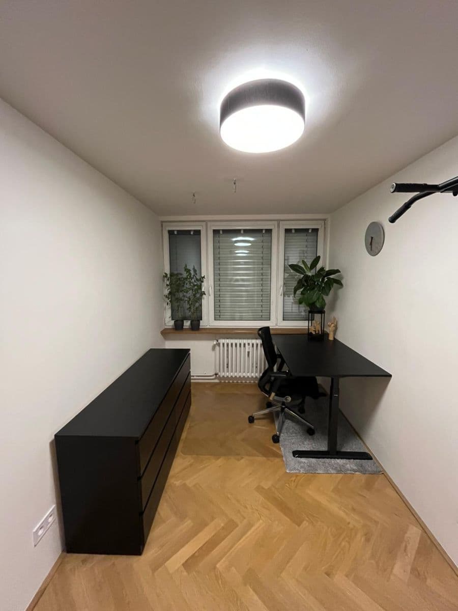 2 bedroom with open-plan kitchen flat to rent, 60 m², Nekvasilova, Prague, Prague 2 bedroom with open-plan kitchen flat to rent, 60 m², Nekvasilova, Prague, Prague