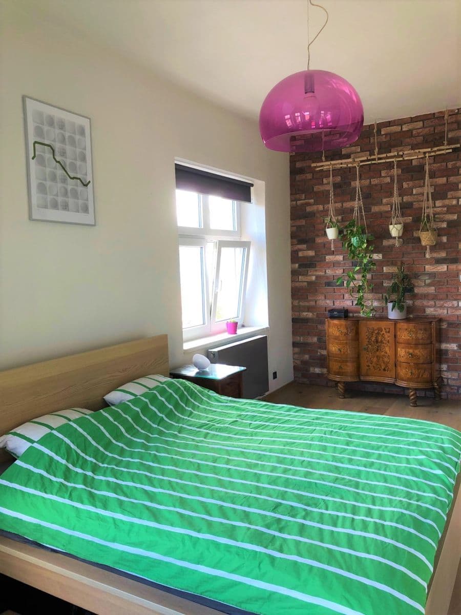 2 bedroom with open-plan kitchen flat to rent, 92 m², U Uranie, Prague, Prague 2 bedroom with open-plan kitchen flat to rent, 92 m², U Uranie, Prague, Prague