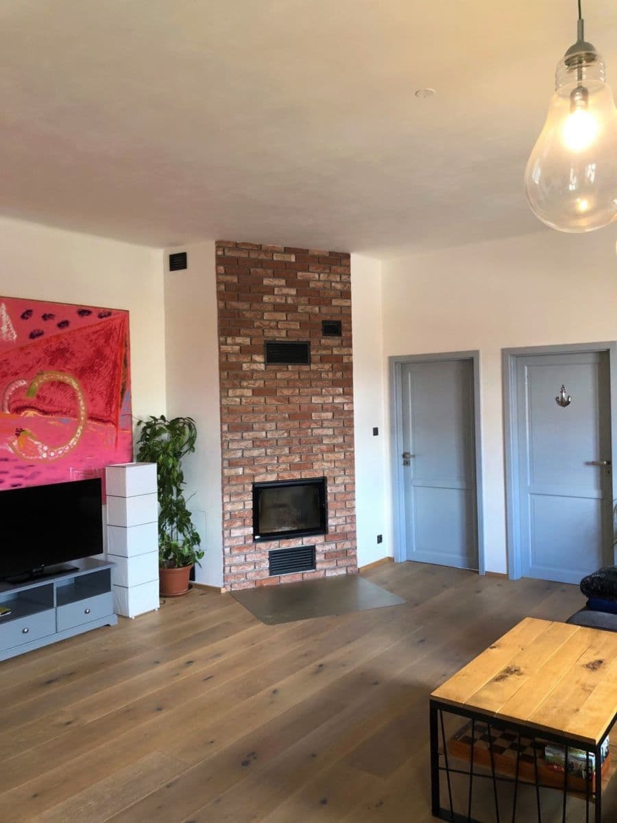 2 bedroom with open-plan kitchen flat to rent, 92 m², U Uranie, Prague, Prague 2 bedroom with open-plan kitchen flat to rent, 92 m², U Uranie, Prague, Prague