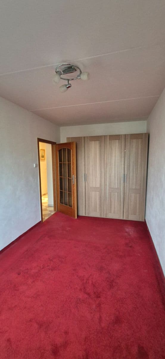 2 bedroom with open-plan kitchen flat to rent, 72 m², Libkovská, Prague, Prague 2 bedroom with open-plan kitchen flat to rent, 72 m², Libkovská, Prague, Prague