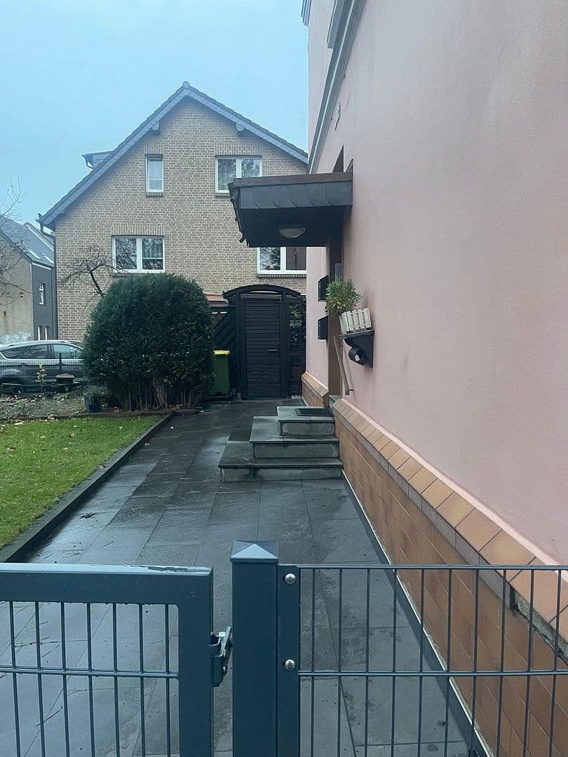 office to rent, 81 m², Am Hallenbad 5, Oberhausen, North Rhine-Westphalia office to rent, 81 m², Am Hallenbad 5, Oberhausen, North Rhine-Westphalia