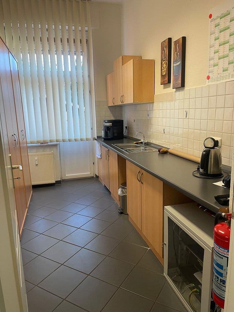 office to rent, 81 m², Am Hallenbad 5, Oberhausen, North Rhine-Westphalia office to rent, 81 m², Am Hallenbad 5, Oberhausen, North Rhine-Westphalia