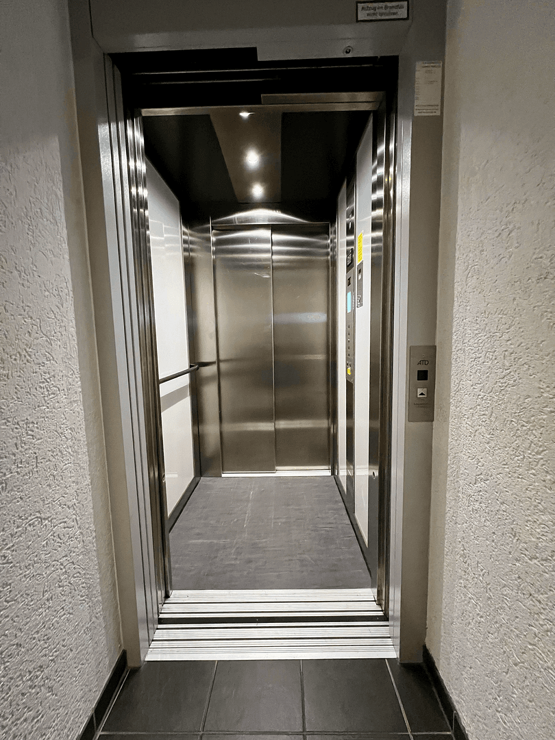 office to rent, 1,008 m², Luisenstraße 28, Wuppertal - Elberfeld-West, North Rhine-Westphalia office to rent, 1,008 m², Luisenstraße 28, Wuppertal - Elberfeld-West, North Rhine-Westphalia