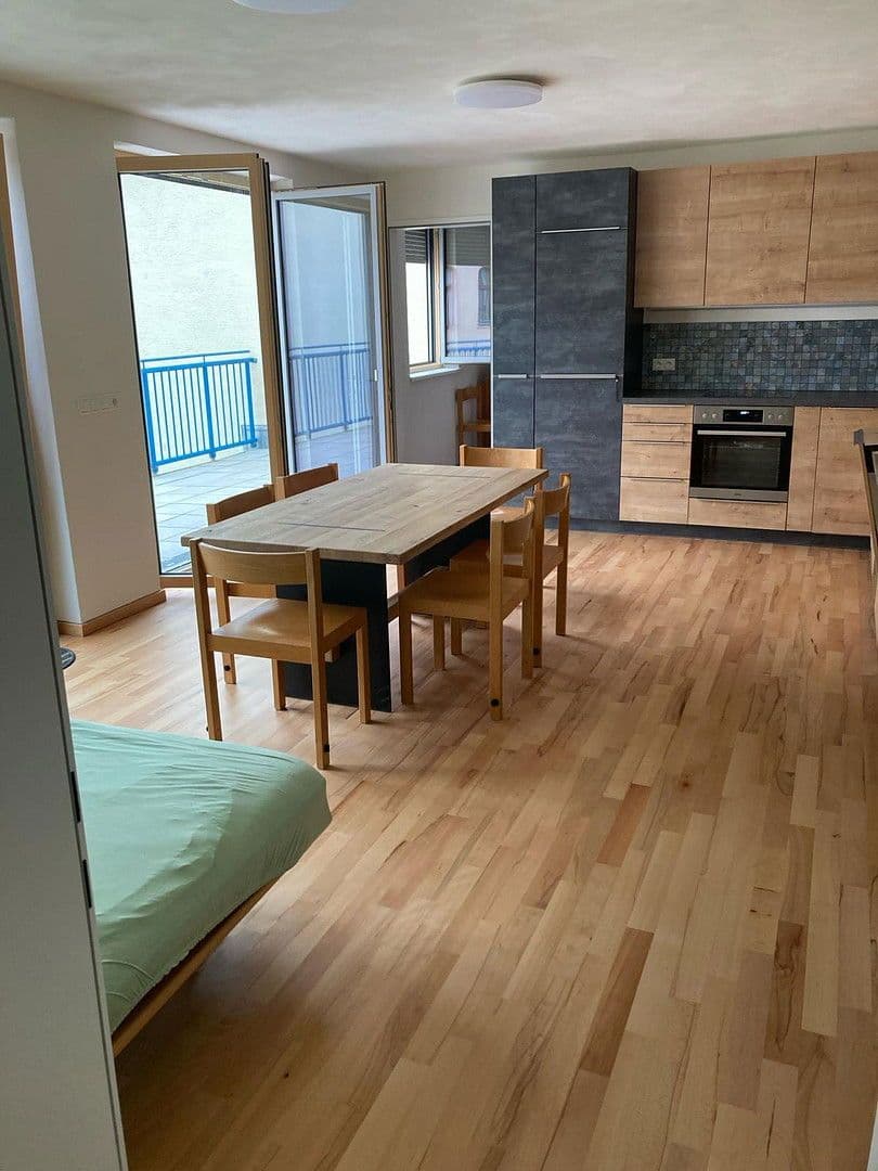 3 bedroom flat for sale, 64 m², Hirschengasse 16, Stiege 2, Wien, Vienna 3 bedroom flat for sale, 64 m², Hirschengasse 16, Stiege 2, Wien, Vienna