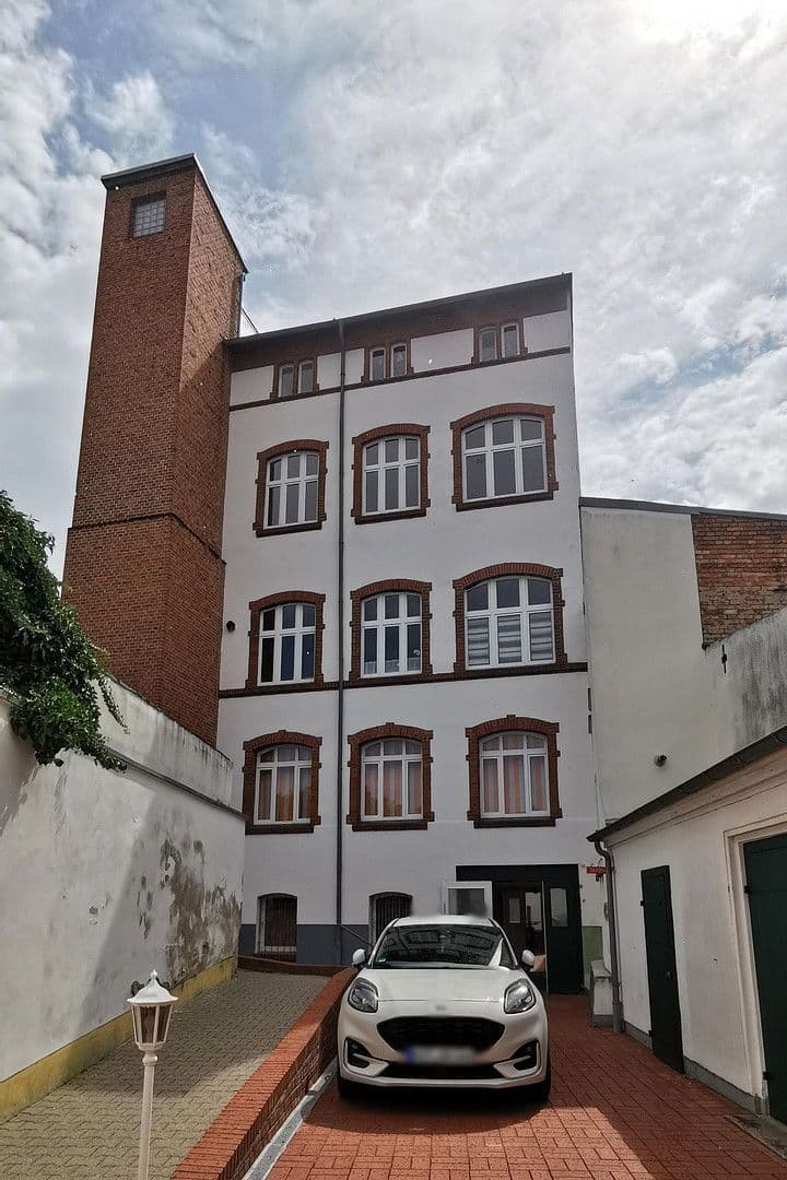 house for sale, 1,083 m², Köthen (Anhalt), Saxony-Anhalt house for sale, 1,083 m², Köthen (Anhalt), Saxony-Anhalt