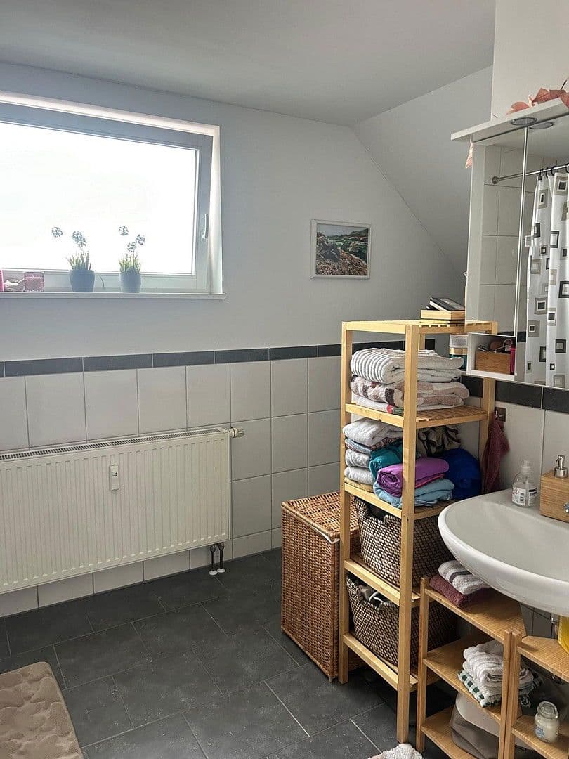 3 bedroom flat to rent, 90 m², Am Wiesengrund, Offenbach, Hesse 3 bedroom flat to rent, 90 m², Am Wiesengrund, Offenbach, Hesse