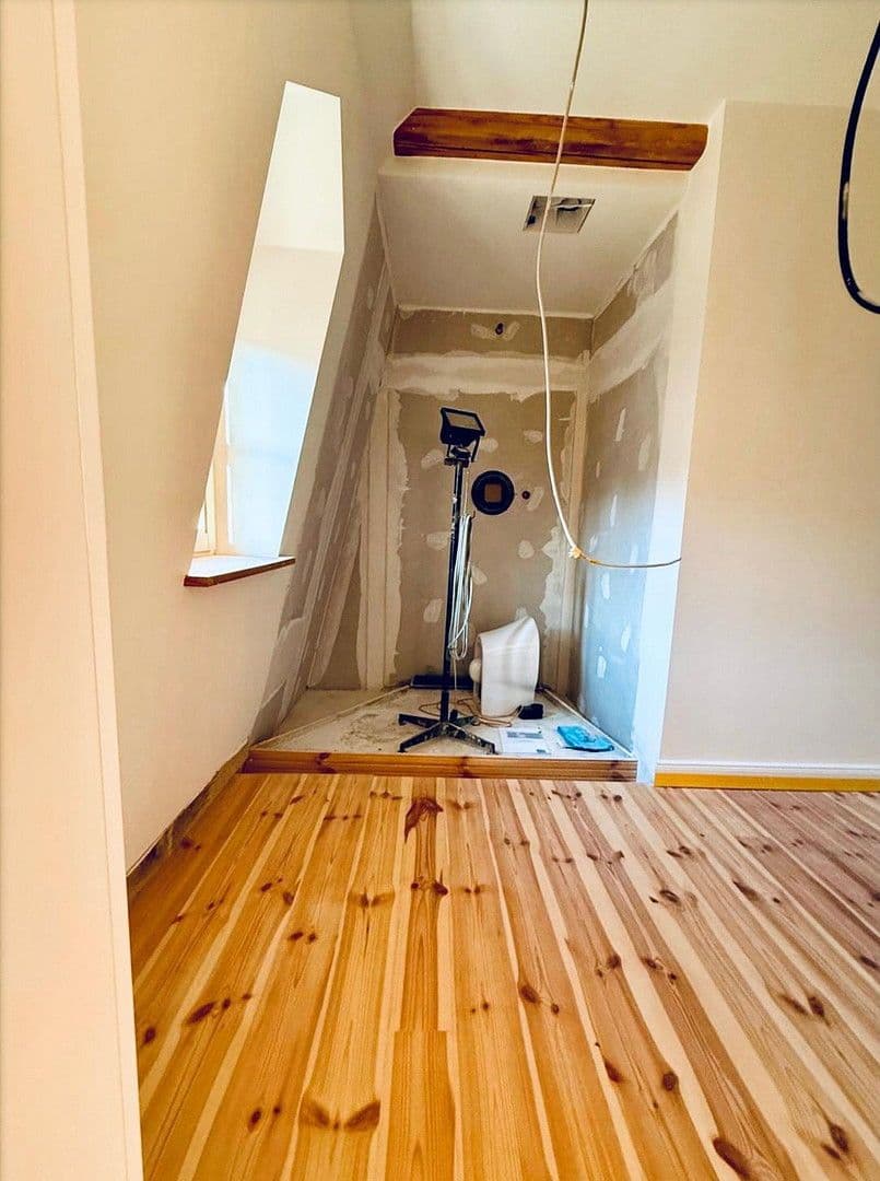 house for sale, 260 m², Glauchauer Straße 12, Glauchau, Saxony house for sale, 260 m², Glauchauer Straße 12, Glauchau, Saxony