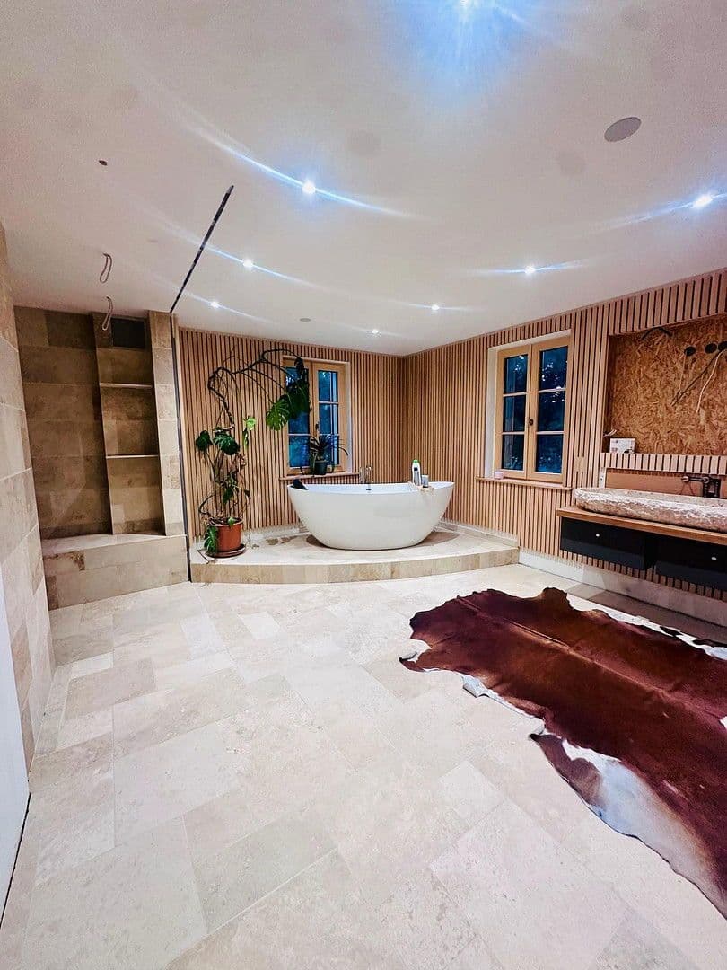 house for sale, 260 m², Glauchauer Straße 12, Glauchau, Saxony house for sale, 260 m², Glauchauer Straße 12, Glauchau, Saxony