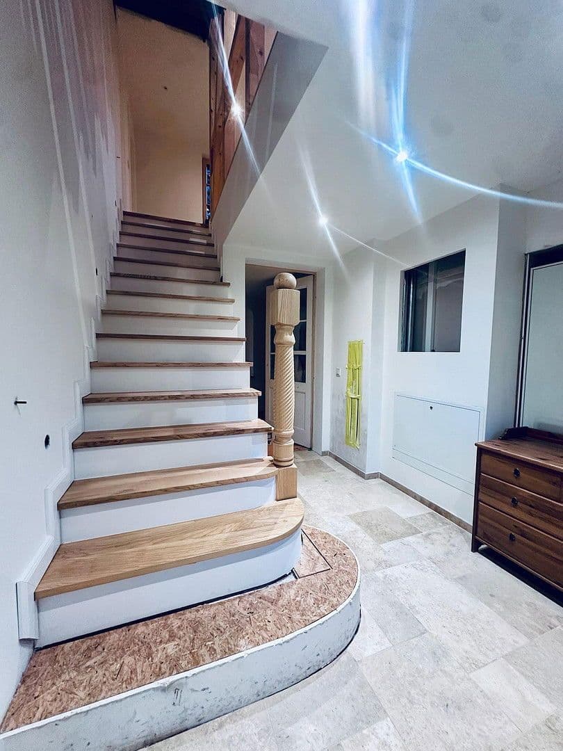 house for sale, 260 m², Glauchauer Straße 12, Glauchau, Saxony house for sale, 260 m², Glauchauer Straße 12, Glauchau, Saxony