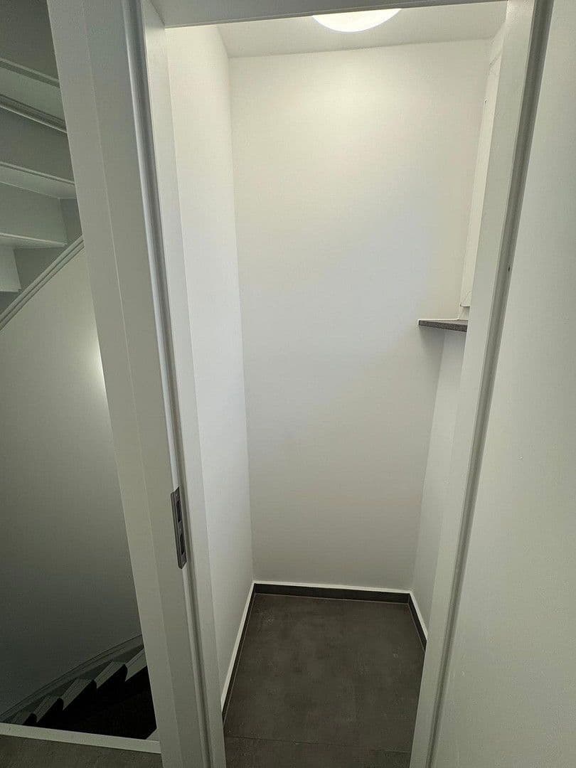 Studio flat to rent, 55 m², Burgfrieden 20, Mayen, Rhineland-Palatinate Studio flat to rent, 55 m², Burgfrieden 20, Mayen, Rhineland-Palatinate