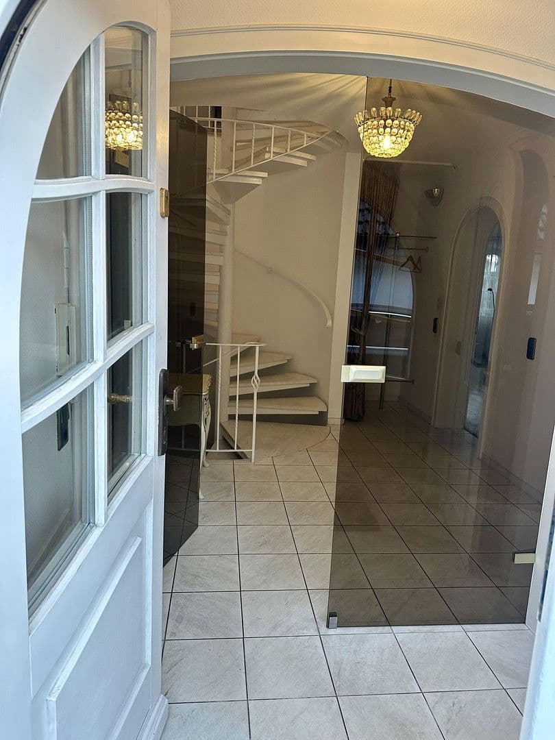 house for sale, 190 m², Langenfeld (Rheinland), North Rhine-Westphalia house for sale, 190 m², Langenfeld (Rheinland), North Rhine-Westphalia