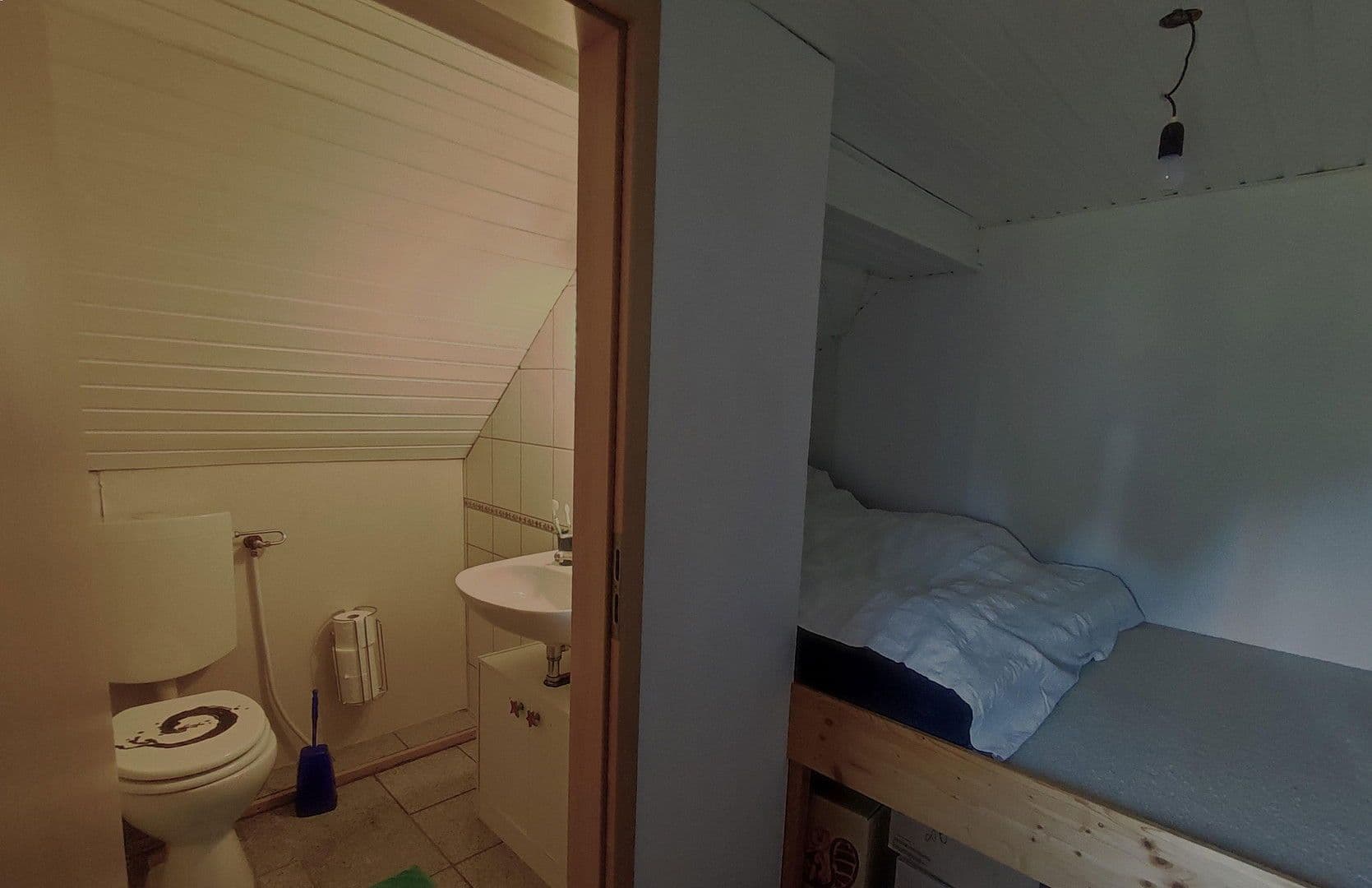 house for sale, 147 m², Fliederweg 8, Solingen, North Rhine-Westphalia house for sale, 147 m², Fliederweg 8, Solingen, North Rhine-Westphalia