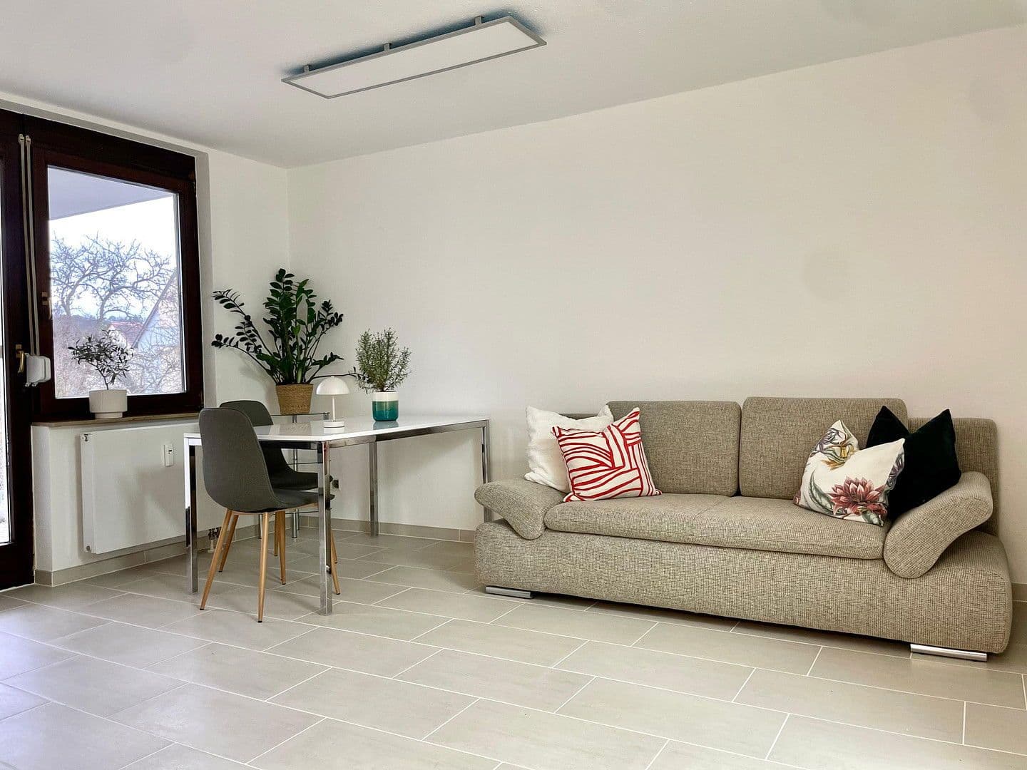 1 bedroom with open-plan kitchen flat to rent, 45 m², Hauptstraße, Stuttgart, Baden-Württemberg 1 bedroom with open-plan kitchen flat to rent, 45 m², Hauptstraße, Stuttgart, Baden-Württemberg