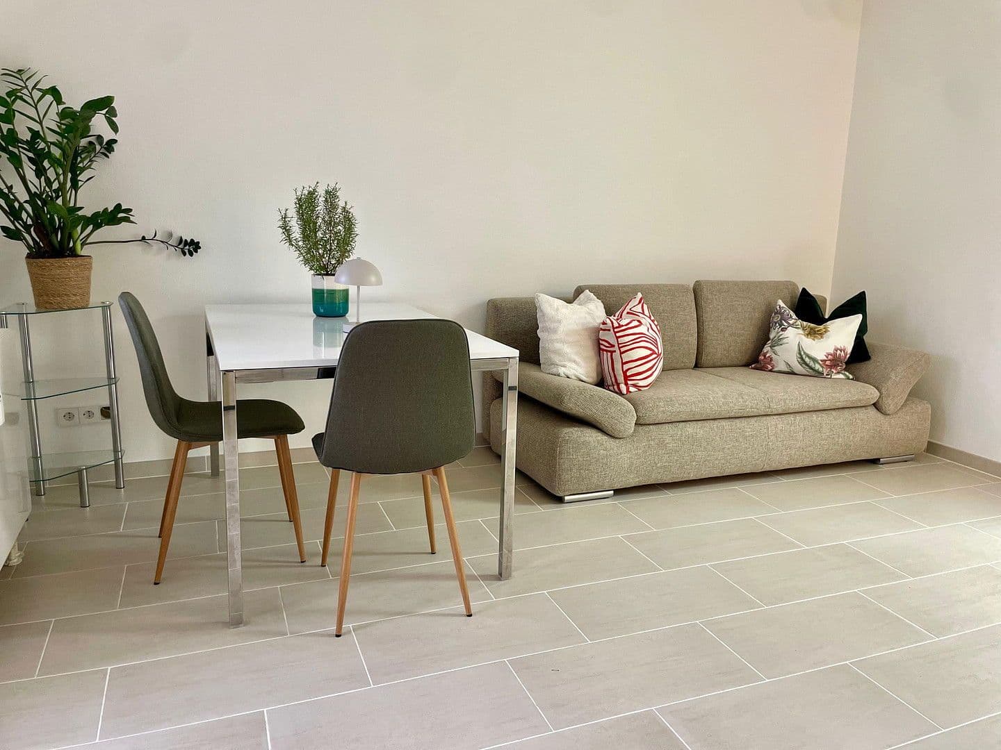 1 bedroom with open-plan kitchen flat to rent, 45 m², Hauptstraße, Stuttgart, Baden-Württemberg 1 bedroom with open-plan kitchen flat to rent, 45 m², Hauptstraße, Stuttgart, Baden-Württemberg