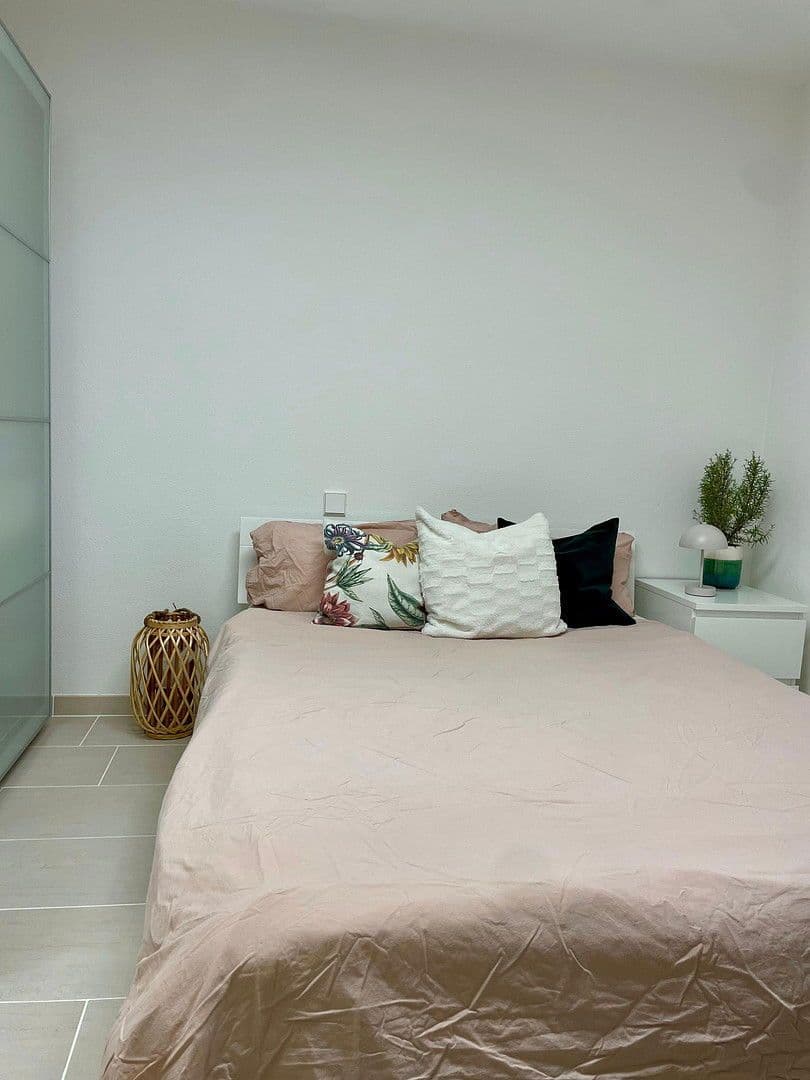 1 bedroom with open-plan kitchen flat to rent, 45 m², Hauptstraße, Stuttgart, Baden-Württemberg 1 bedroom with open-plan kitchen flat to rent, 45 m², Hauptstraße, Stuttgart, Baden-Württemberg