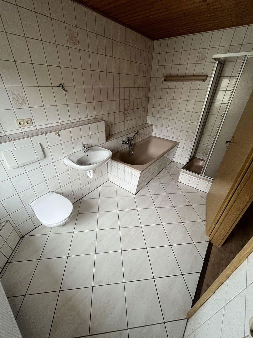 3 bedroom flat to rent, 75 m², Jacobstraße 17, Zwickau, Saxony 3 bedroom flat to rent, 75 m², Jacobstraße 17, Zwickau, Saxony