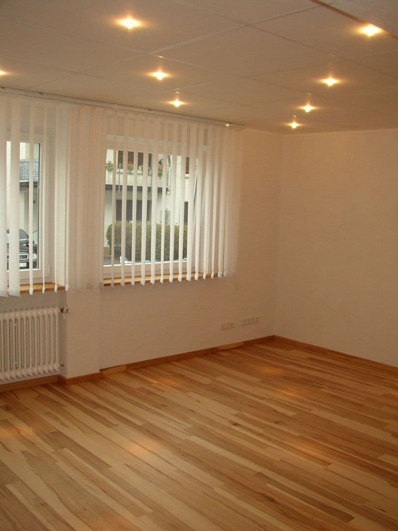 office to rent, 92 m², Attendorn, North Rhine-Westphalia office to rent, 92 m², Attendorn, North Rhine-Westphalia