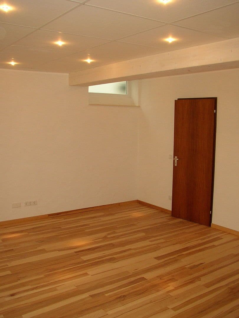 office to rent, 92 m², Attendorn, North Rhine-Westphalia office to rent, 92 m², Attendorn, North Rhine-Westphalia